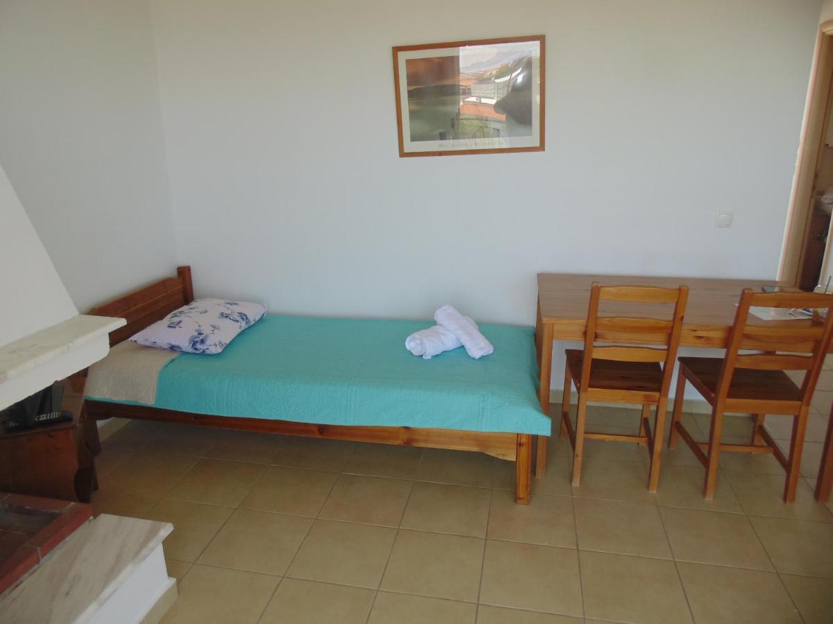 Vero Resort Apartmens Ханиоти Екстериор снимка
